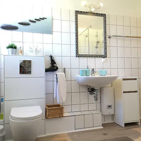 Place To Be فيهمارن