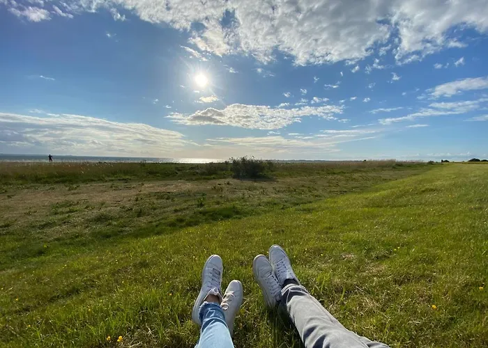 Place To Be فيهمارن